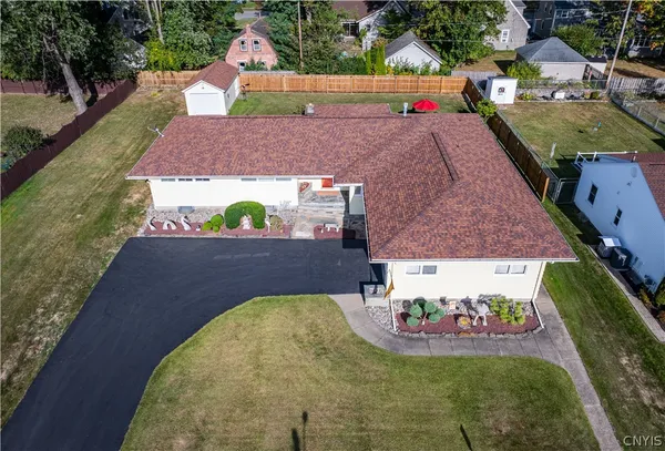 $459,900 | 2636 Glenwood Road, Utica, NY 13501