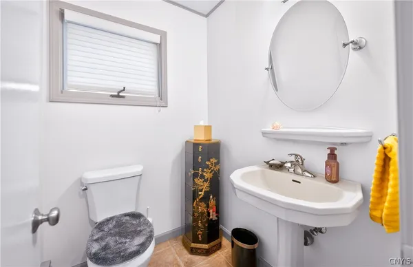 $459,900 | 2636 Glenwood Road, Utica, NY 13501