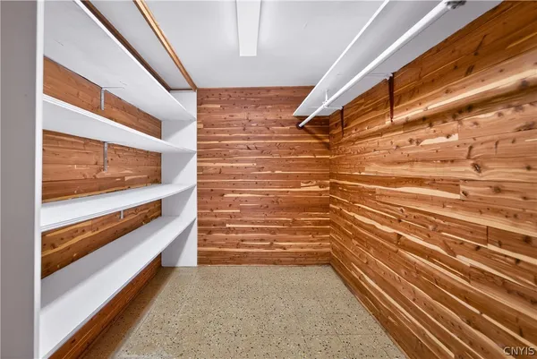 $459,900 | 2636 Glenwood Road, Utica, NY 13501