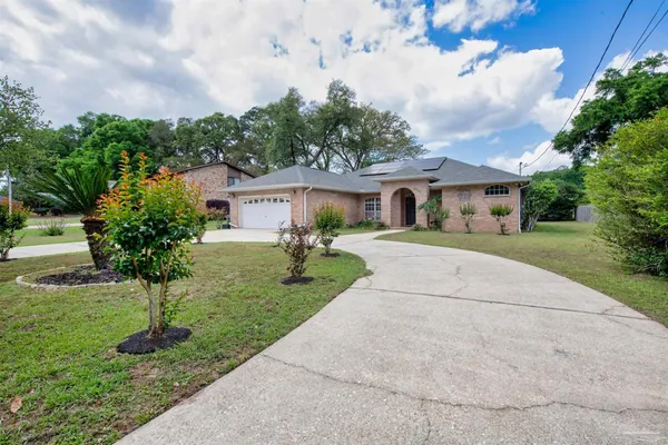 $2,700 | 8731 Thunderbird Drive, Pensacola, FL 32514