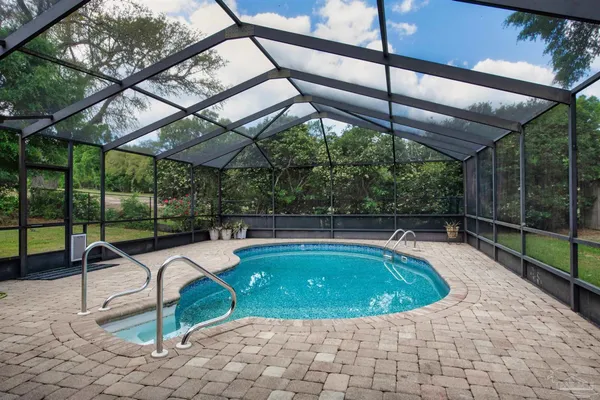 $2,700 | 8731 Thunderbird Drive, Pensacola, FL 32514