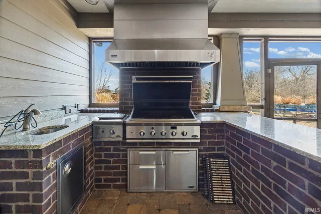 $1,300,000 | 1030 East 500th Street North, West Lafayette, IN 47906