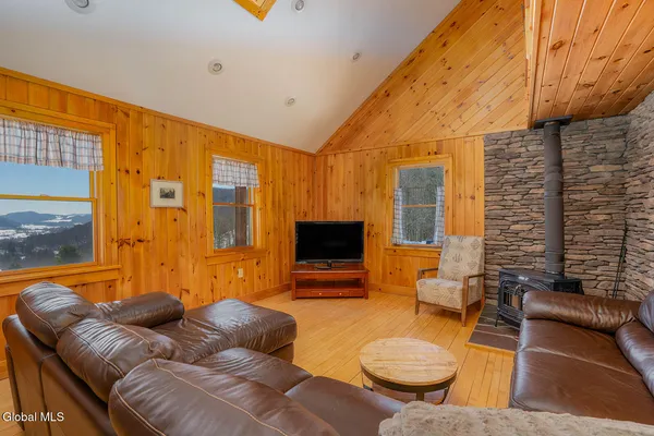 $499,900 | 1267 Patterson Hill Road, Hebron, NY 12865