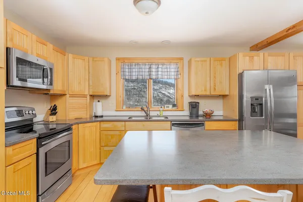 $499,900 | 1267 Patterson Hill Road, Hebron, NY 12865