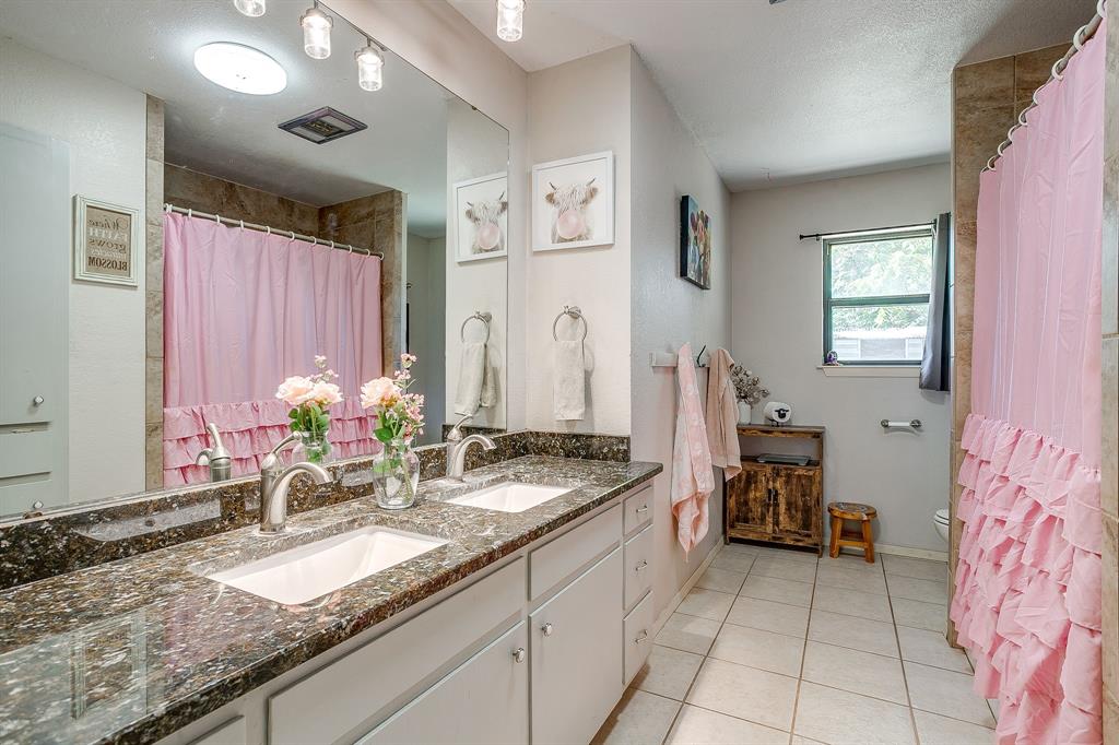 1377 East Gibtown Road Poolville, TX 76487 - Photo 22 of 39 Gallery Image 22