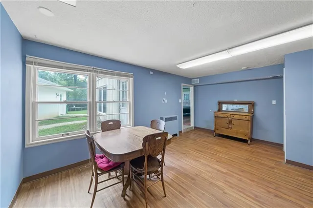 $600,000 | 7623 West 52nd Street, Mission, KS 66202