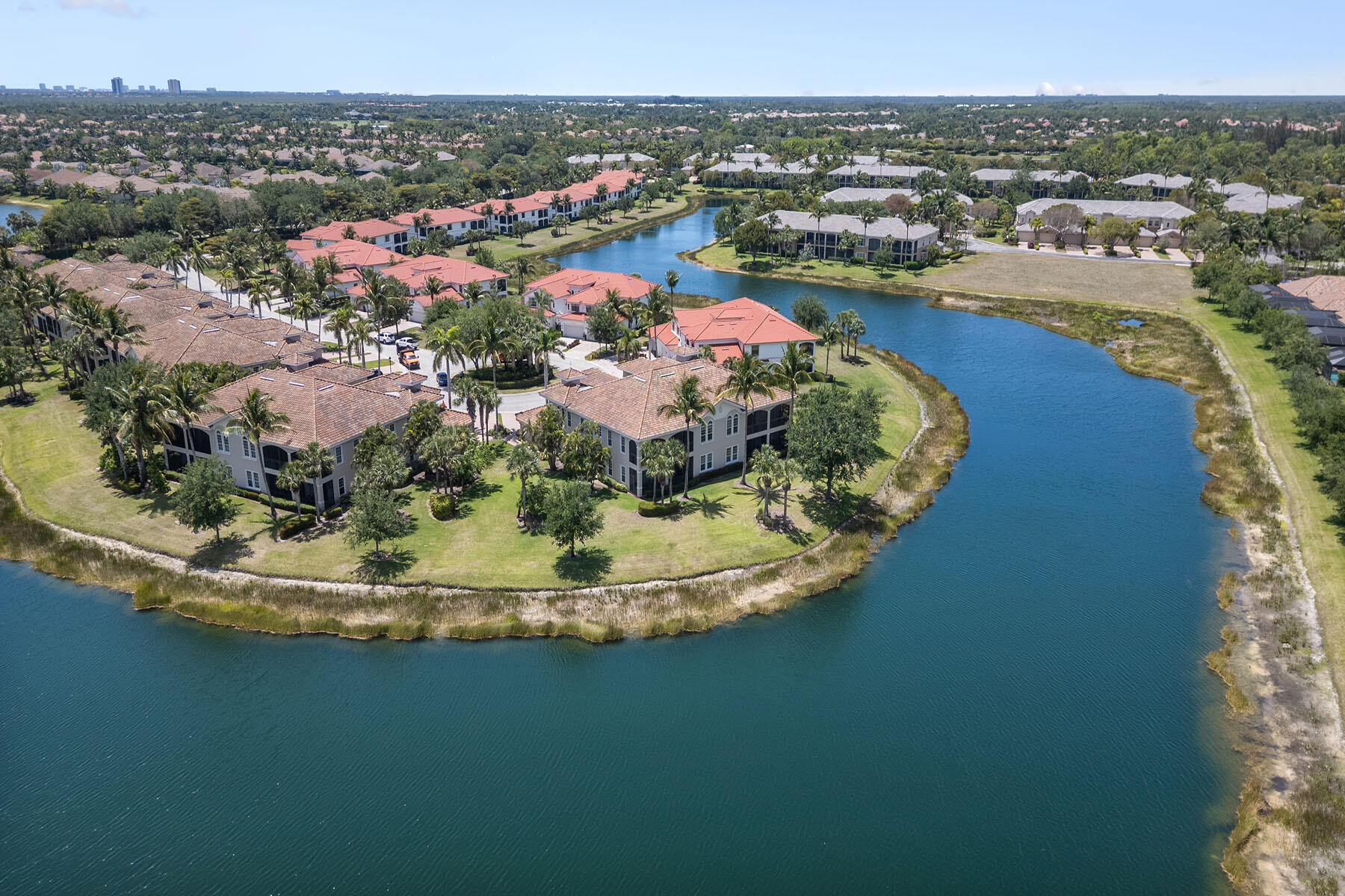 3160 Serena Lane, Unit 202 Naples, FL 34114 - Photo 31 of 50 225039455p