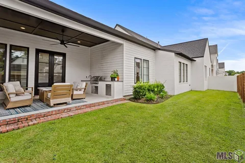 $875,000 | 5143 McInnis Drive, Baton Rouge, LA 70809