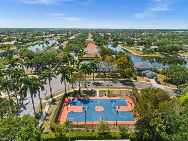 $949,900 | 14525 Indigo Lakes Circle, Naples, FL 34119