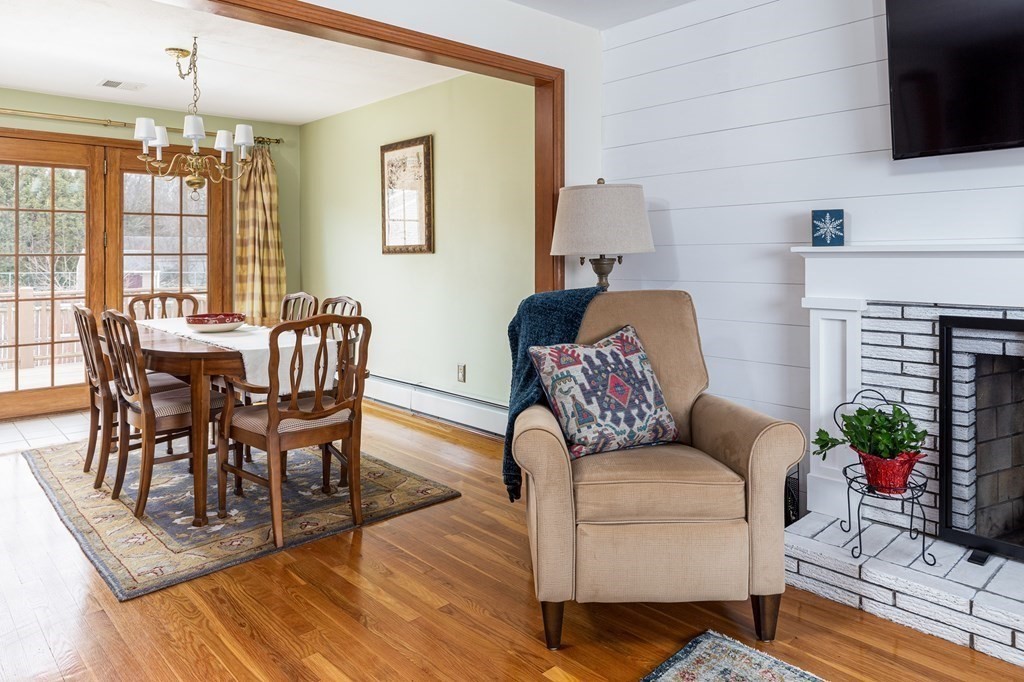 129 Chapman Road Stoughton, MA 02072 - Photo 9 of 32 Gallery Image 9