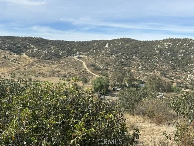 17 Ginter Hemet, CA 92544 - Photo 11 of 16