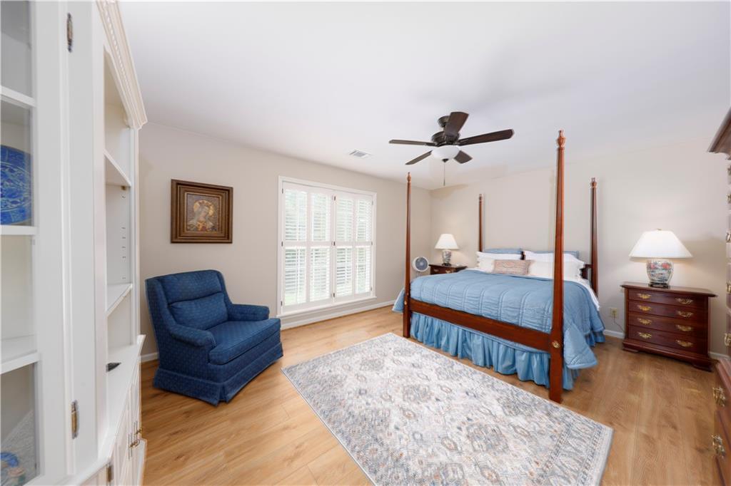 9135 Clearwater Road Gainesville, GA 30506 - Photo 15 of 41
