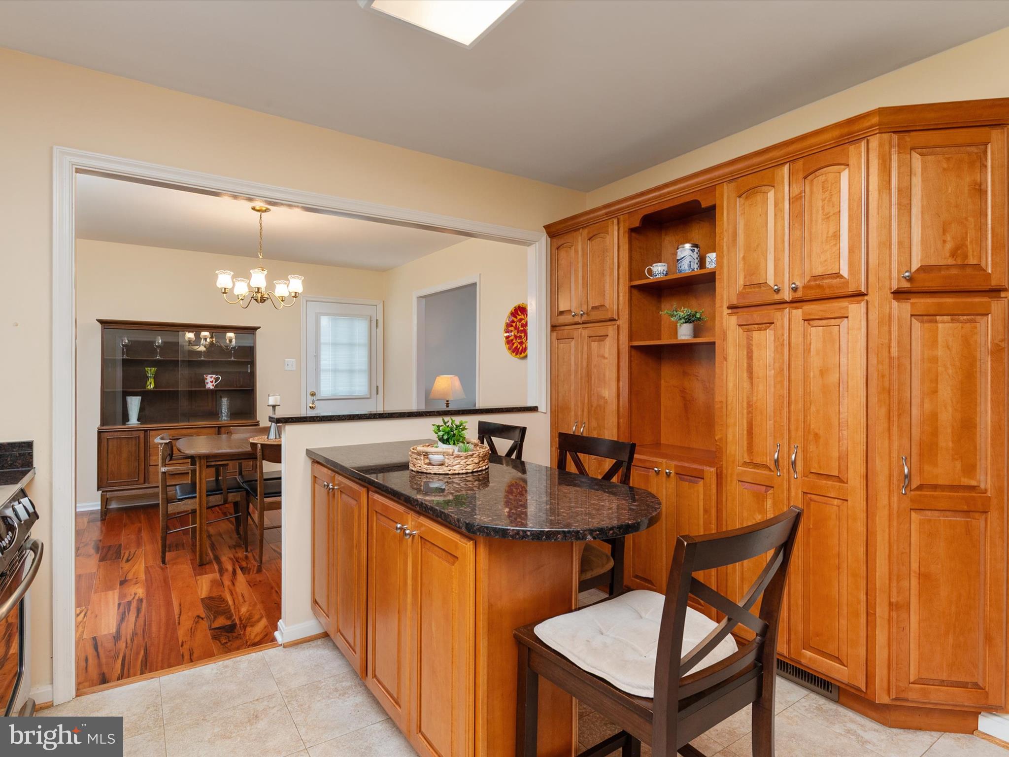 11804 Montague Drive Laurel, MD 20708 - Photo 14 of 44 Breakfast Peninsula