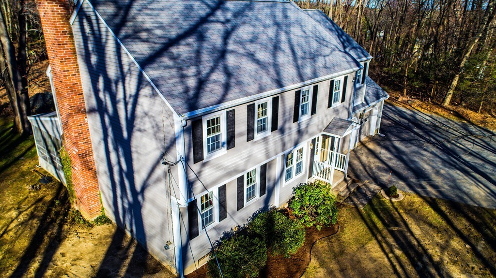 14 Sibley Road Sutton, MA 01590 - Photo 4 of 25