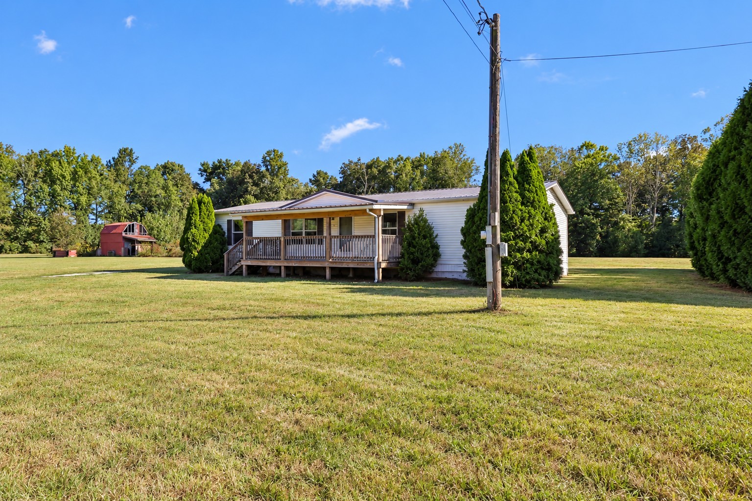 1894 Parker Road Manchester, TN 37355 - Photo 3 of 40 Gallery Image 3