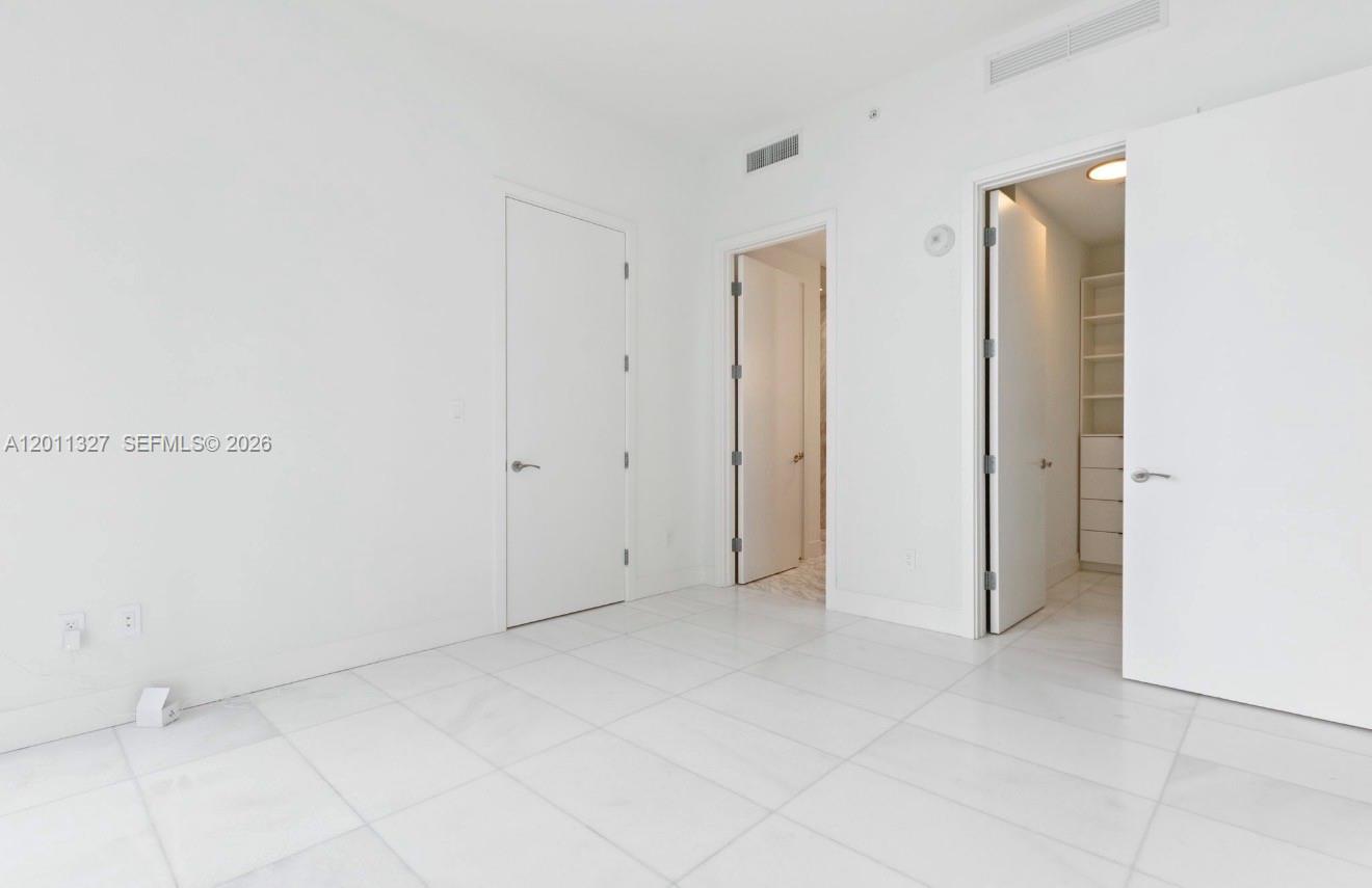 175 Southeast 25th Road, Unit 704 Miami, FL 33129 - Photo 11 of 29