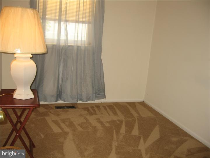 3506 Kyle Road Philadelphia, PA 19154 - Photo 11 of 20 Gallery Image 11