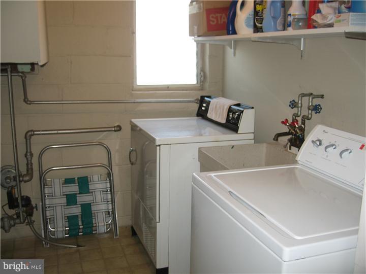 3506 Kyle Road Philadelphia, PA 19154 - Photo 17 of 20 Gallery Image 17