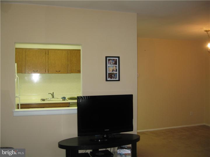3506 Kyle Road Philadelphia, PA 19154 - Photo 5 of 20 Gallery Image 5