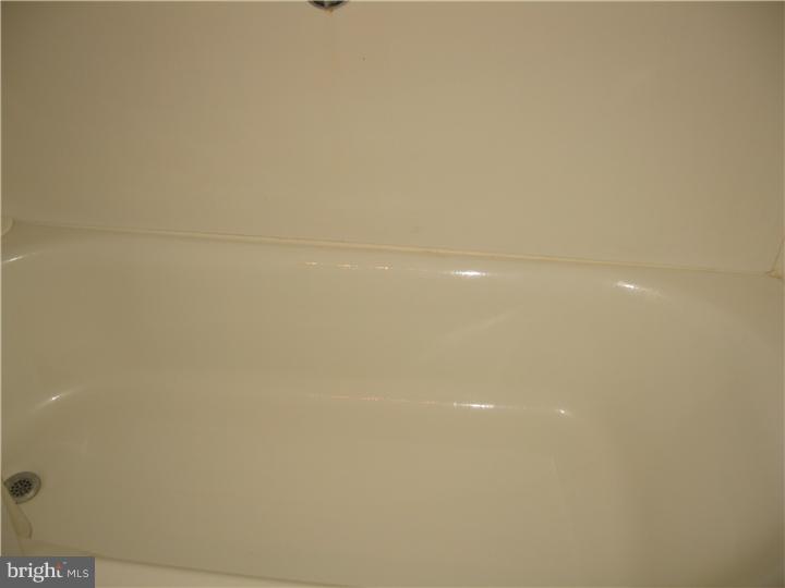3506 Kyle Road Philadelphia, PA 19154 - Photo 8 of 20 Gallery Image 8