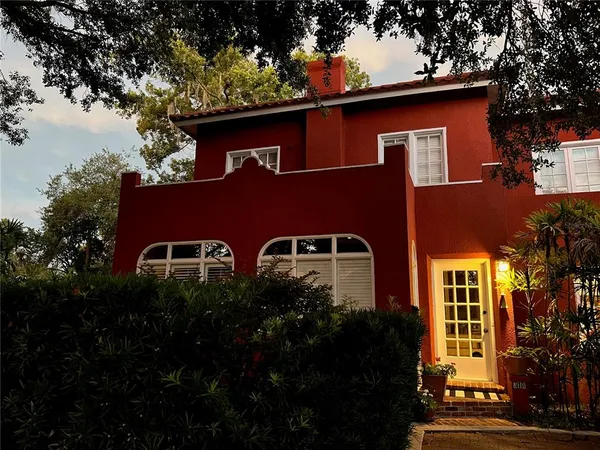 $2,200,000 | 318 Vitoria Avenue, Winter Park, FL 32789