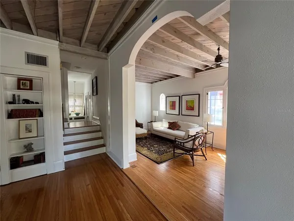 $2,200,000 | 318 Vitoria Avenue, Winter Park, FL 32789