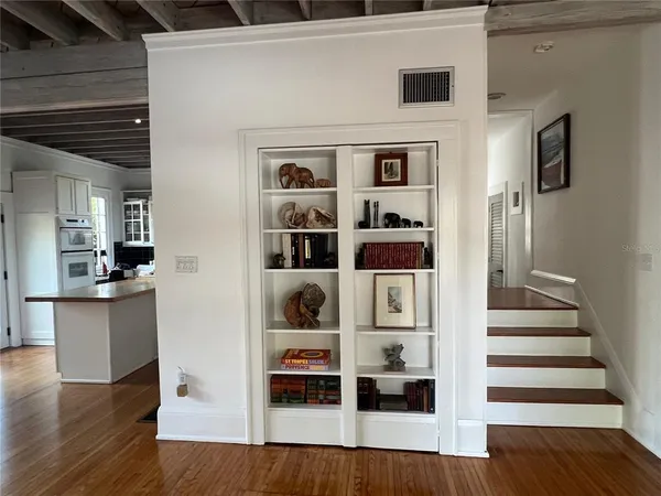 $2,200,000 | 318 Vitoria Avenue, Winter Park, FL 32789