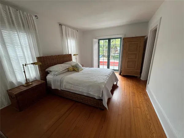 $2,200,000 | 318 Vitoria Avenue, Winter Park, FL 32789