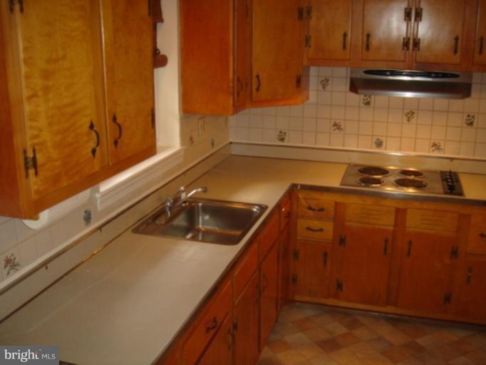 10108 Portland Road Silver Spring, MD 20901 - Photo 29 of 29 Kitchen #3