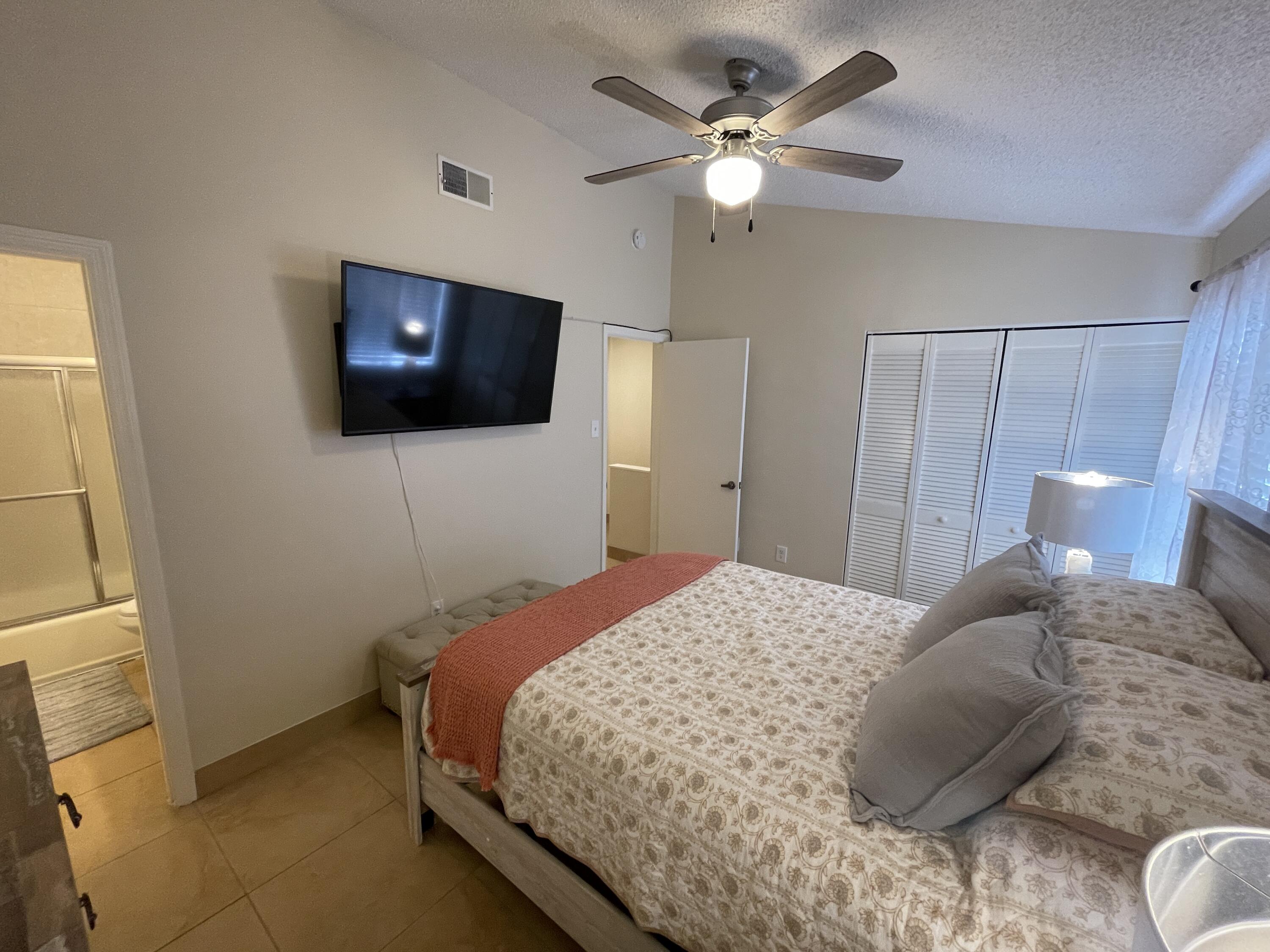 133 Seaport Boulevard, Unit 15 Cape Canaveral, FL 32920 - Photo 11 of 20 IMG_1411