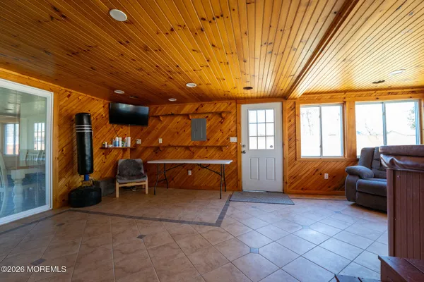 $2,500 | 406 Lawrence Drive, Lanoka Harbor, NJ 08734