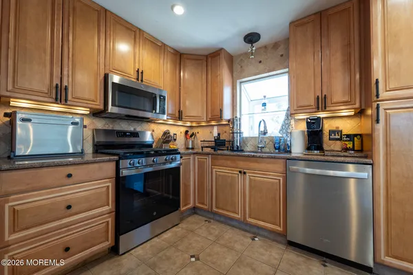 $2,500 | 406 Lawrence Drive, Lanoka Harbor, NJ 08734