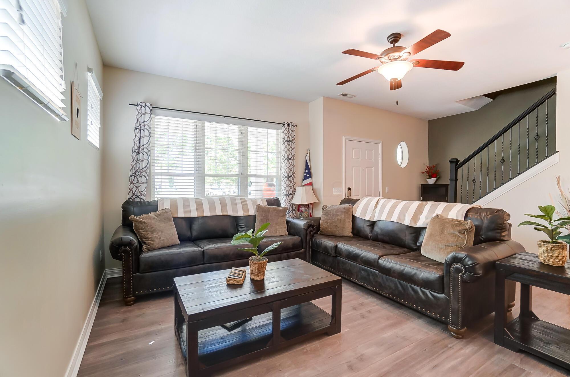 6127 Rackley Way Westerville, OH 43081 - Photo 7 of 55 006