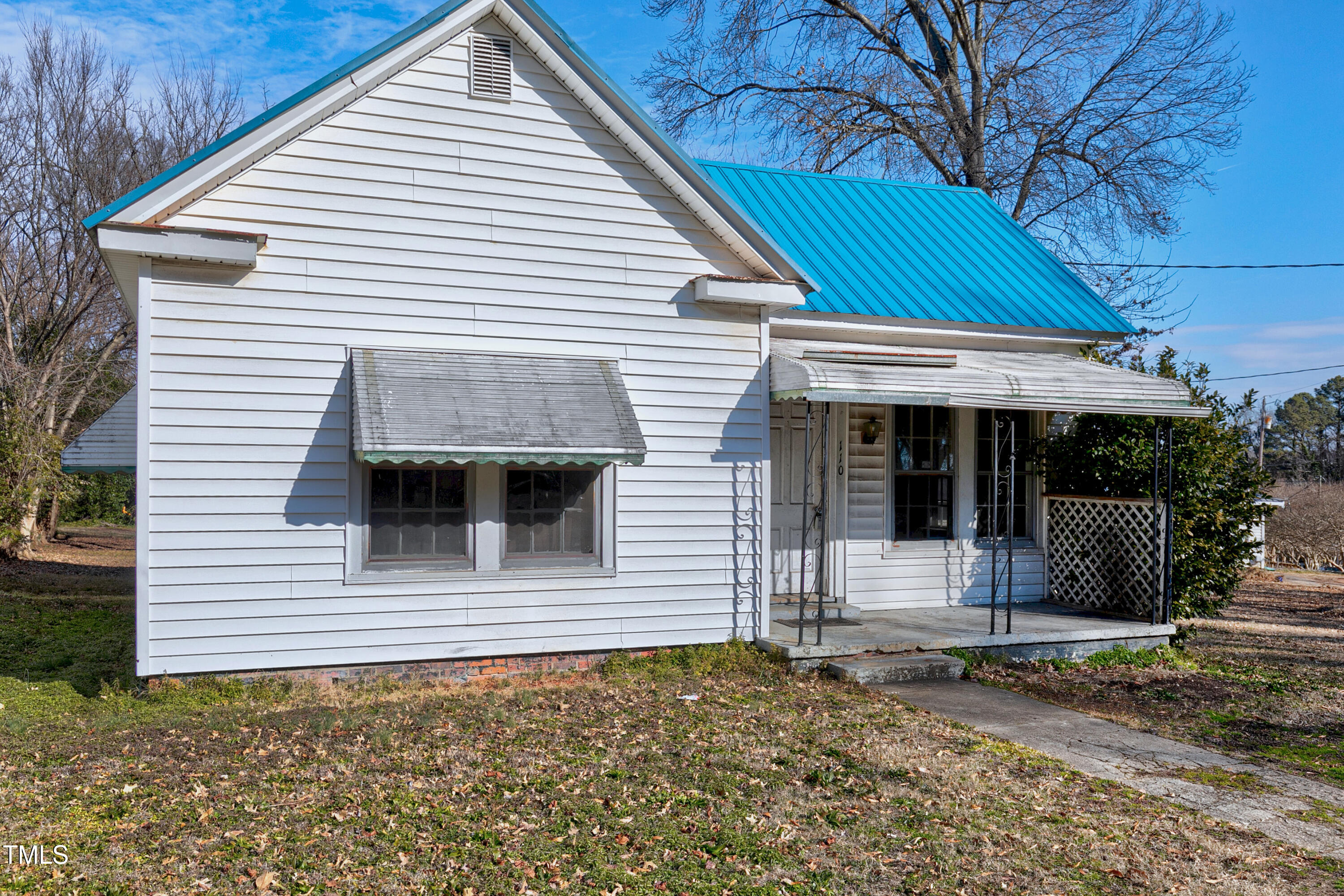 110 Summit Avenue Raleigh, NC 27603 - Photo 6 of 34 Front