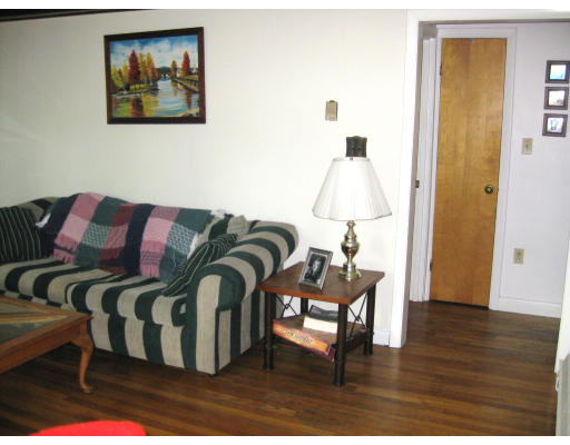 114 Dudley Road Oxford, MA 01540 - Photo 15 of 30 Gallery Image 15
