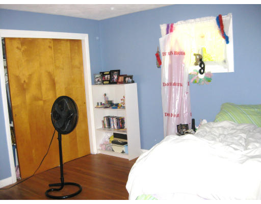 114 Dudley Road Oxford, MA 01540 - Photo 28 of 30 Gallery Image 28