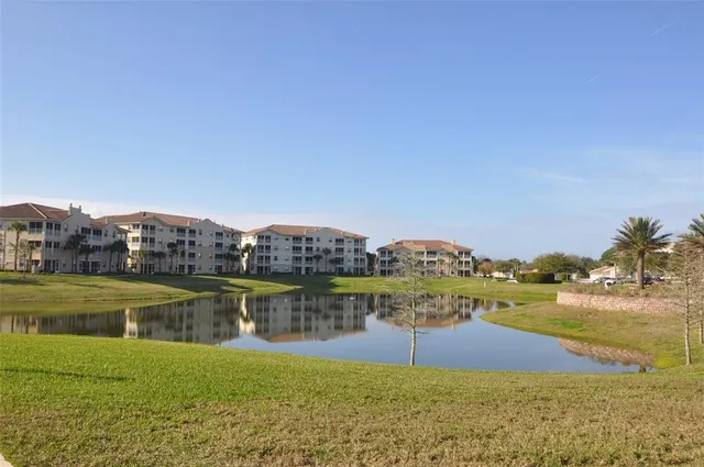 a view of a tennis court