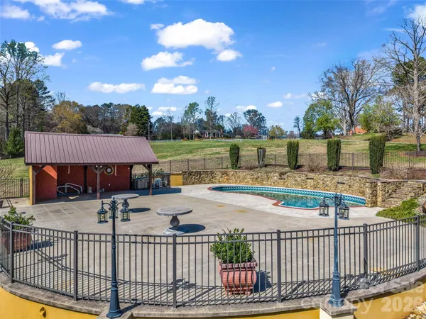 $750,000 | 148 Fairway Drive, Forest City, NC 28043