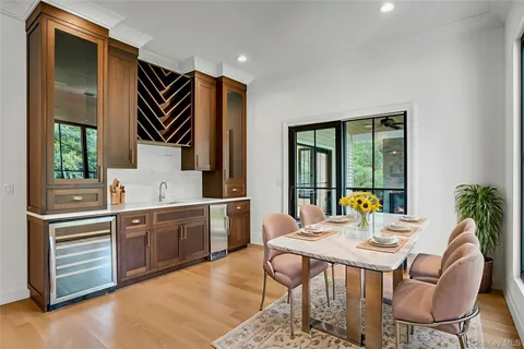 $2,999,000 | 115 Weeks Drive, Dix Hills, NY 11746