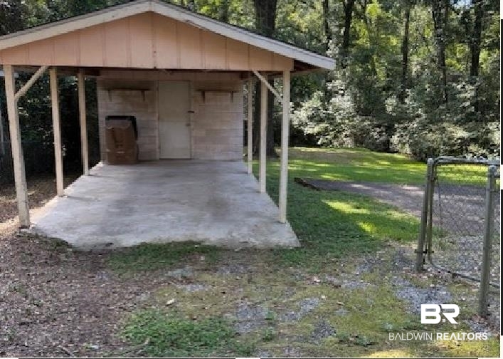 1809 Harris Road Mobile, AL 36618 - Photo 9 of 11 View of outbuilding