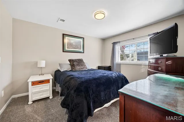 $279,900 | 617 Sundance Drive, O'Fallon, MO 63368