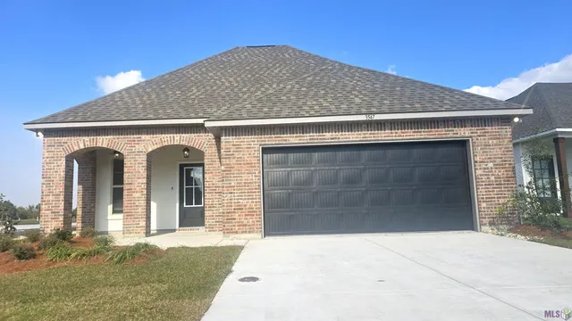 $2,400 | 3547 Atwater Villas Avenue, Baton Rouge, LA 70820