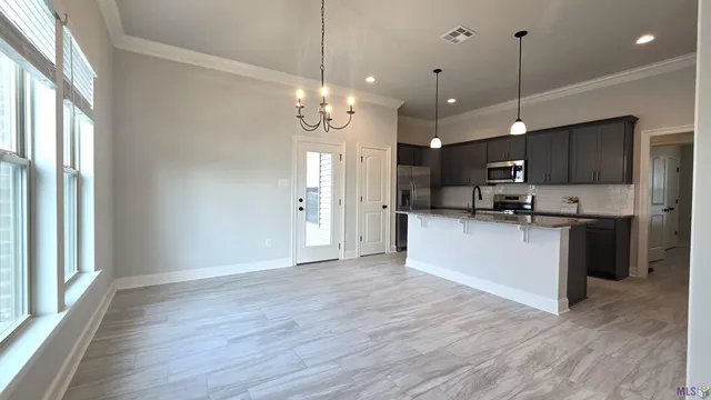 $2,400 | 3547 Atwater Villas Avenue, Baton Rouge, LA 70820