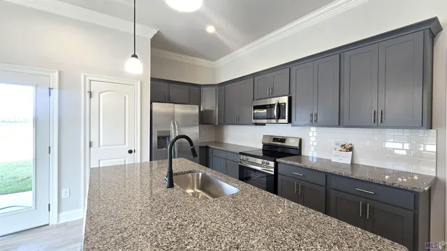 $2,400 | 3547 Atwater Villas Avenue, Baton Rouge, LA 70820