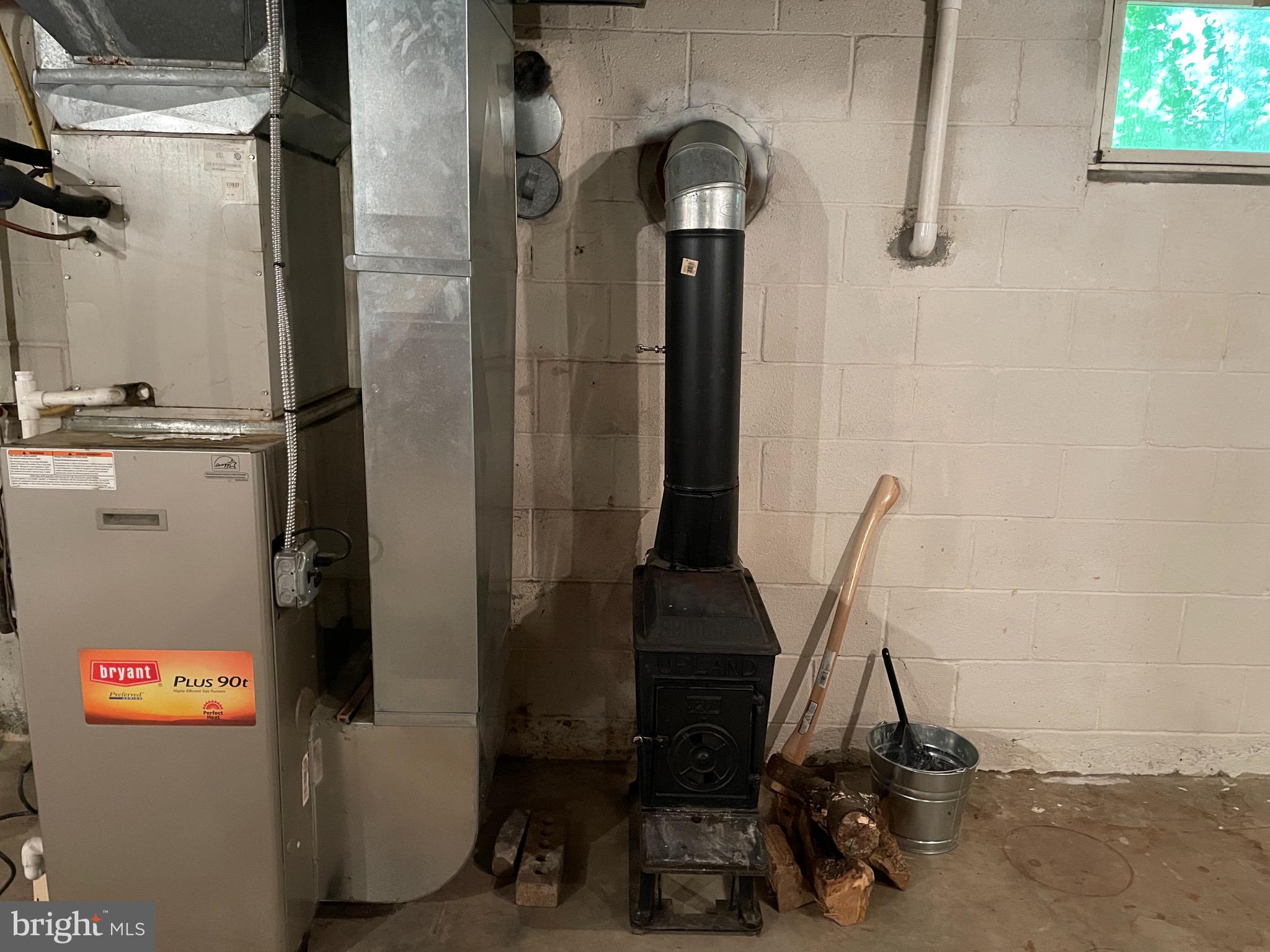 3220 South Manor Road Coatesville, PA 19320 - Photo 40 of 43 Heater & woodstove