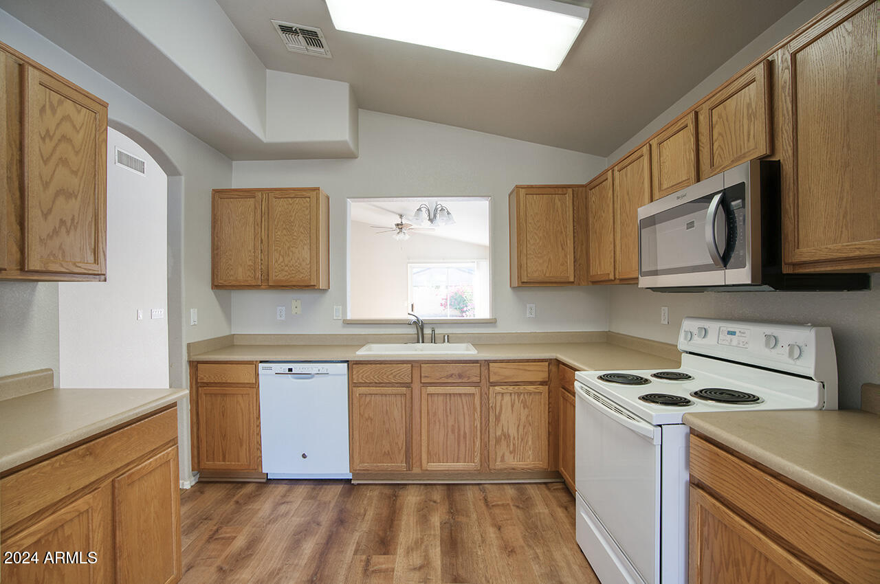 3343 West Maldonado Road Phoenix, AZ 85041 - Photo 2 of 15 maldonado_02