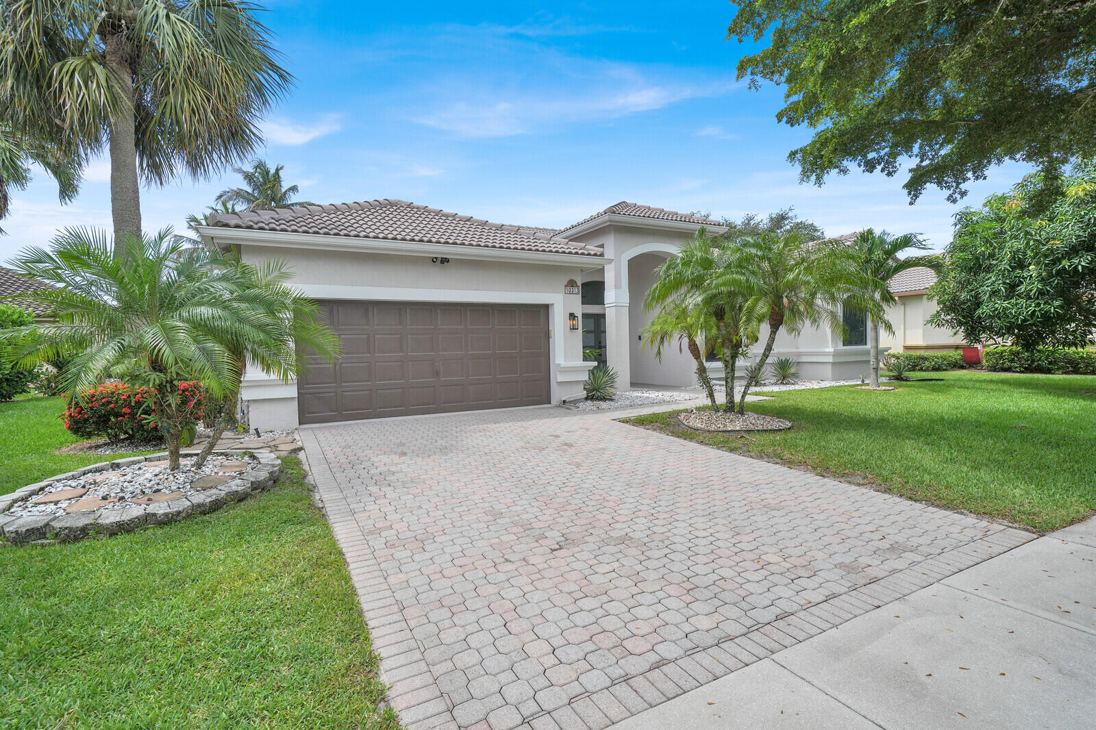 10313 Lexington Estates Boulevard Boca Raton, FL 33428 - Photo 2 of 66 Front Exterior