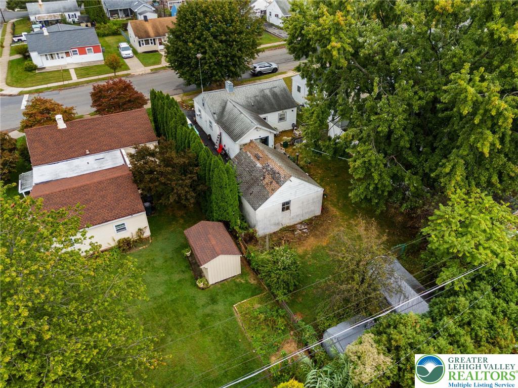 1710 North Boulevard Bethlehem, PA 18017 - Photo 8 of 45