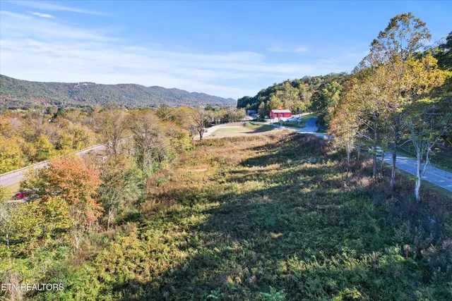 $75,000 | Appalachian Highway, Jacksboro, TN 37757
