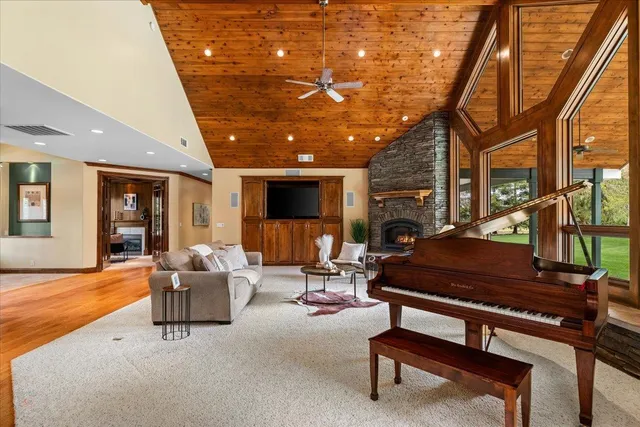 $2,395,000 | 25926 South Austin Road, Ripon, CA 95366